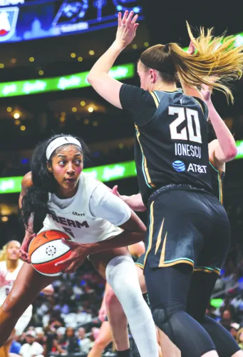 Atlanta Dream and Golden State Valkyries Take Game 1 Wins in WNBA Semifinals